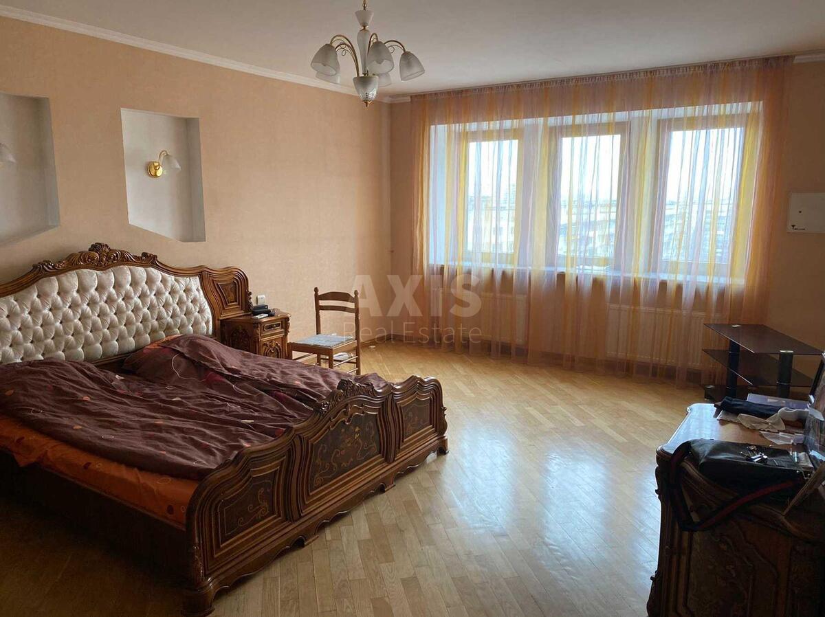 3k apartment pr-t Geroi'v Stalingrada 12Г567693
