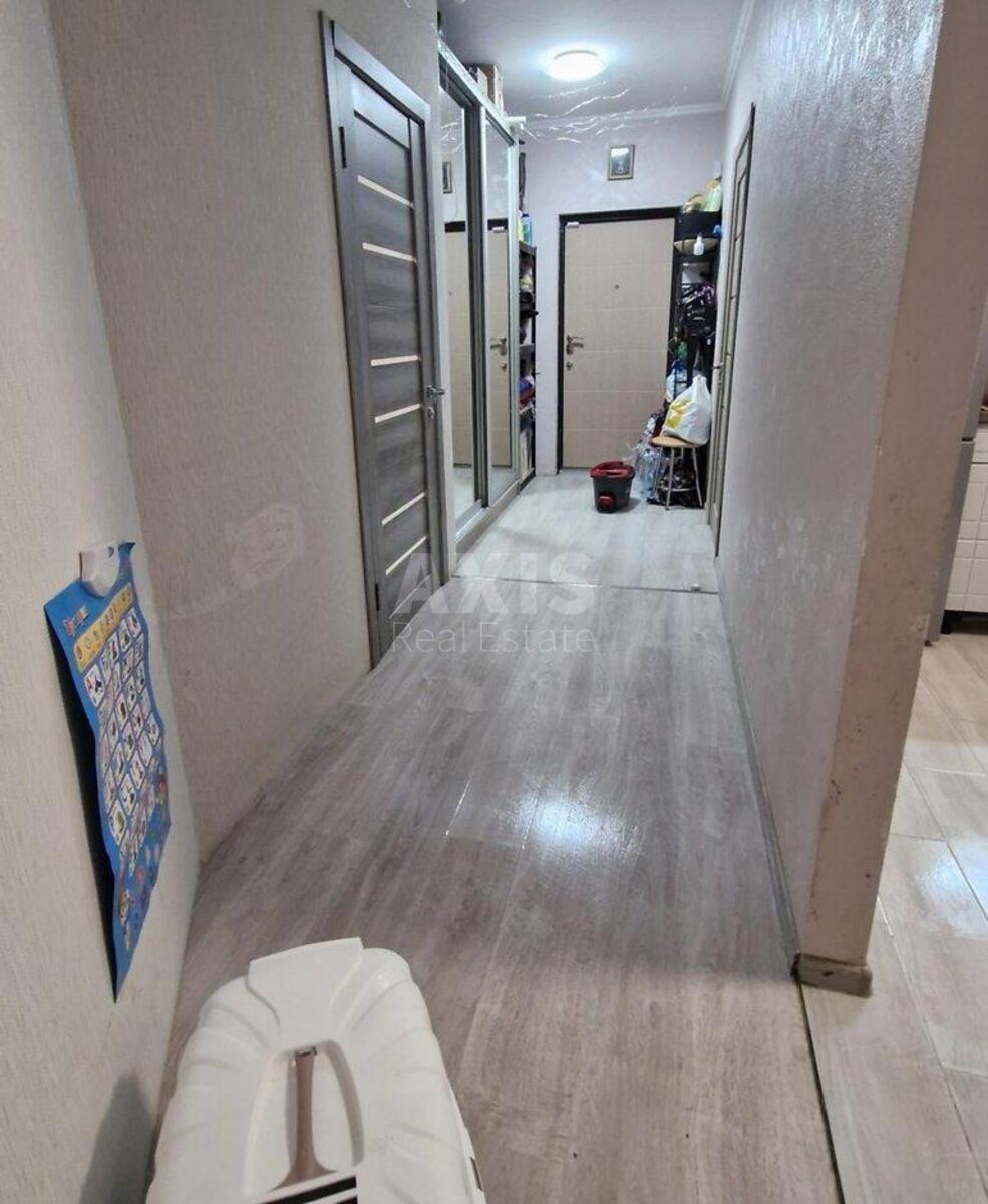 1k apartment vul. Klavdii'vs'ka 40А1