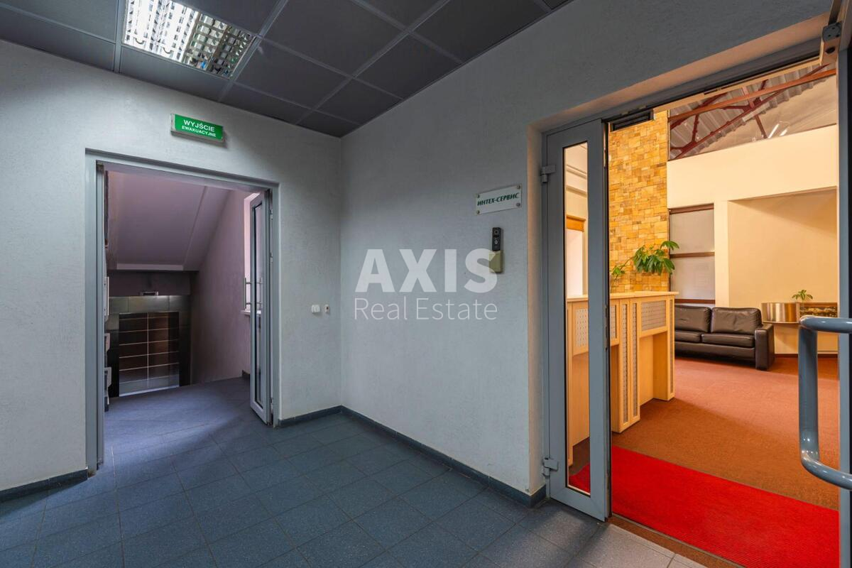 Office vul. Degtjarivs'ka 33Б, 677m22