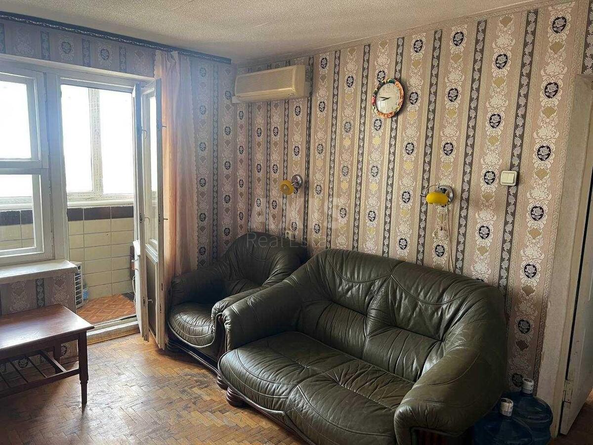 2к квартира наб. Днепровская 13573182