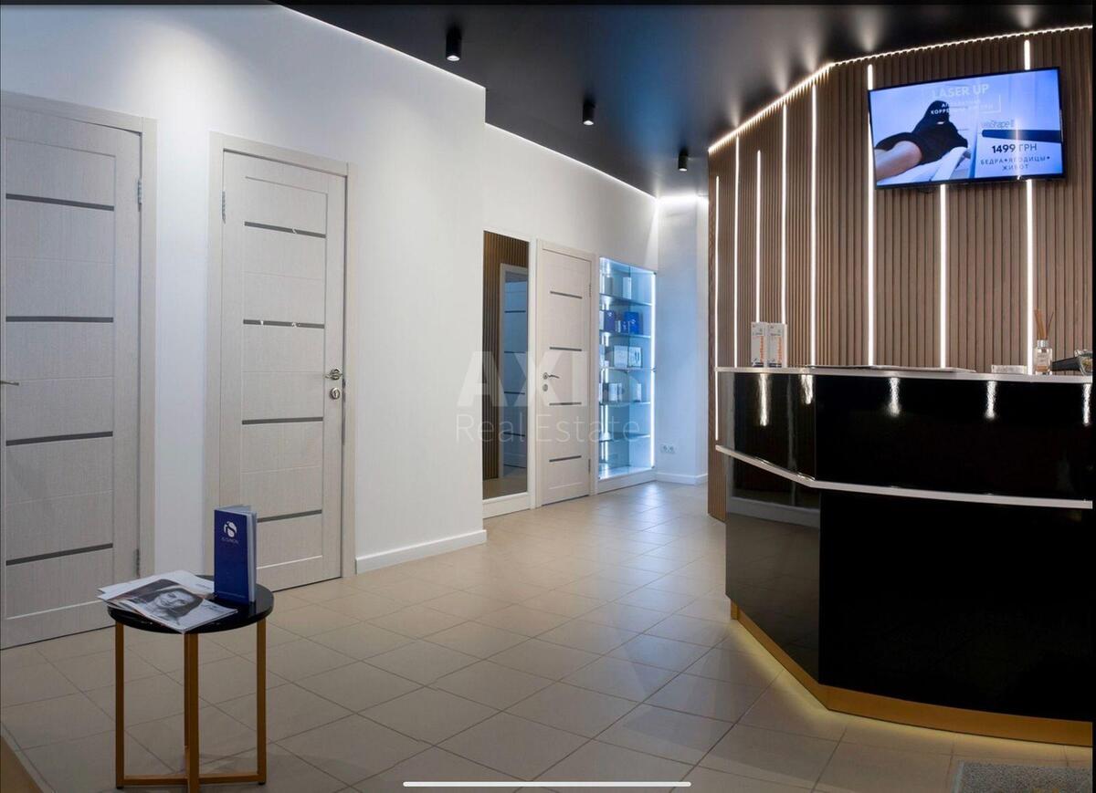 Офис пр-т Соборности 30А, 77м2