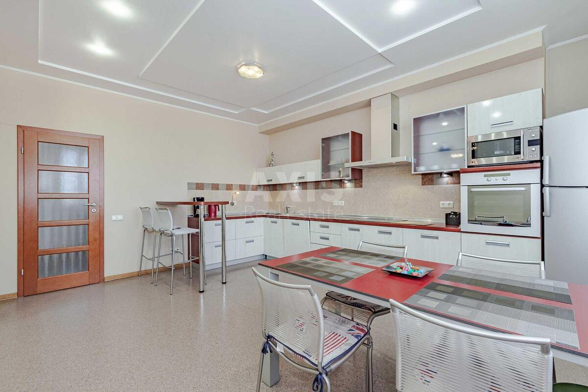 3k apartment vul. Saperne Pole 3