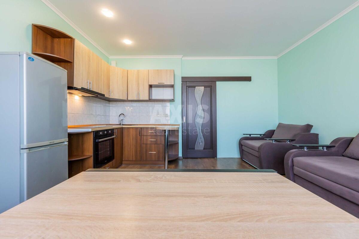 1k apartment vul. Liskivs'ka 234