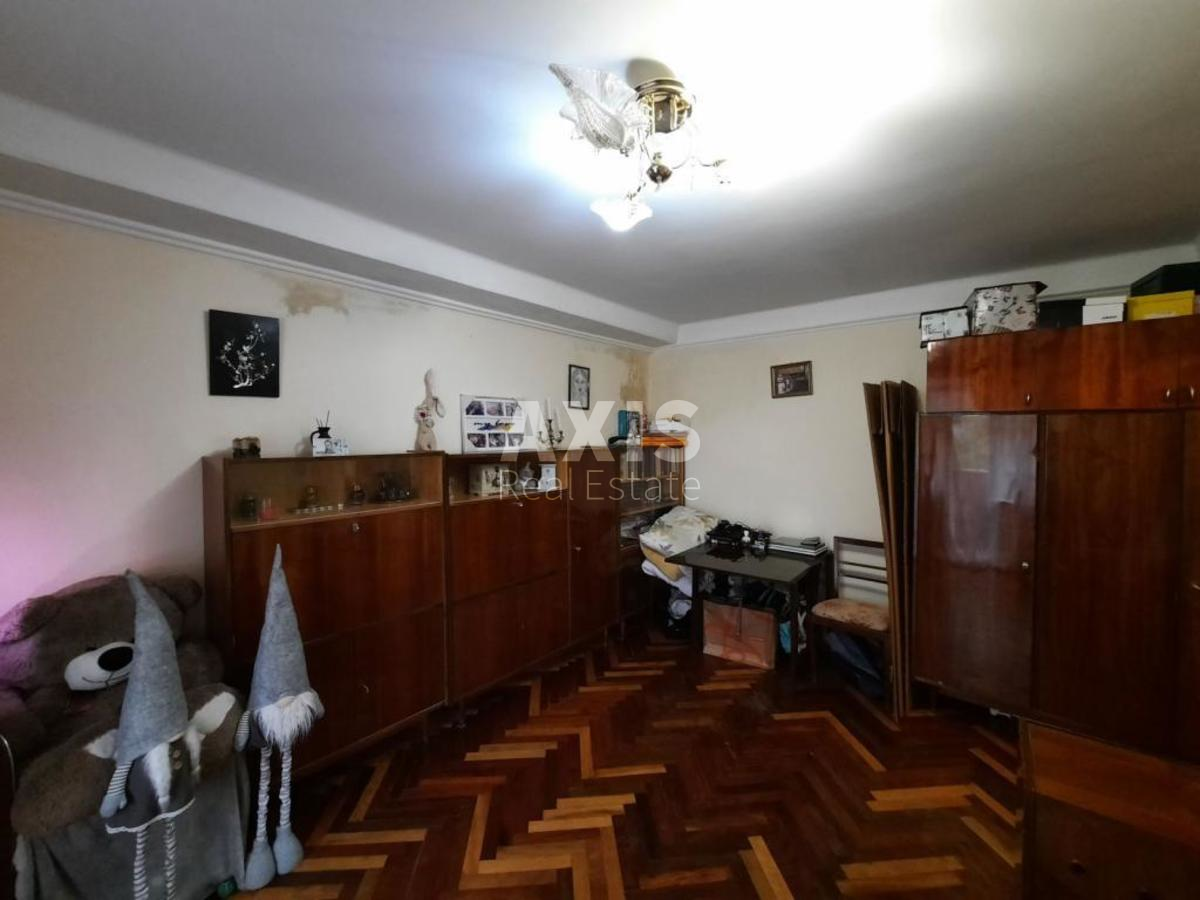 1к квартира пр-т Голосеевский 895