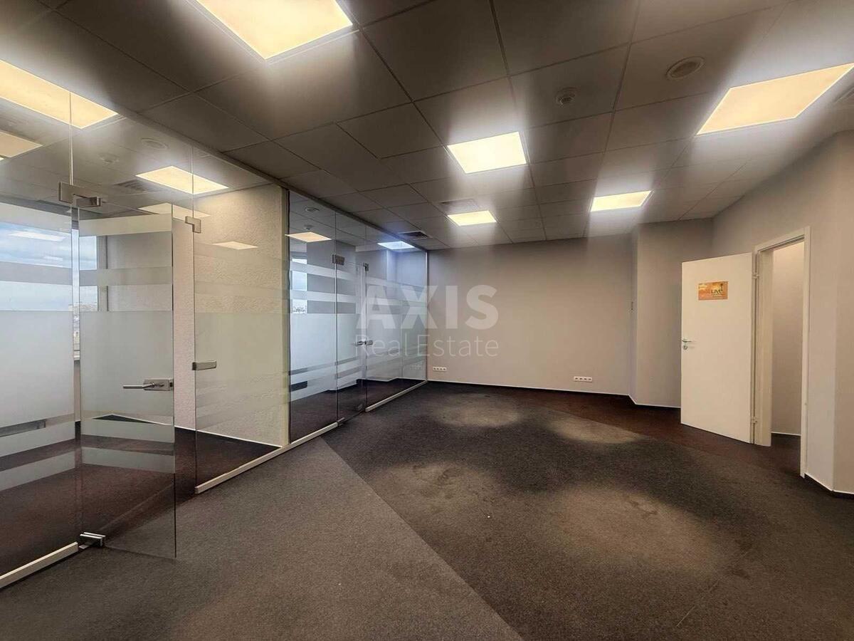 Офис ул. Сверстюка Евгения 11Б, 72м2620013