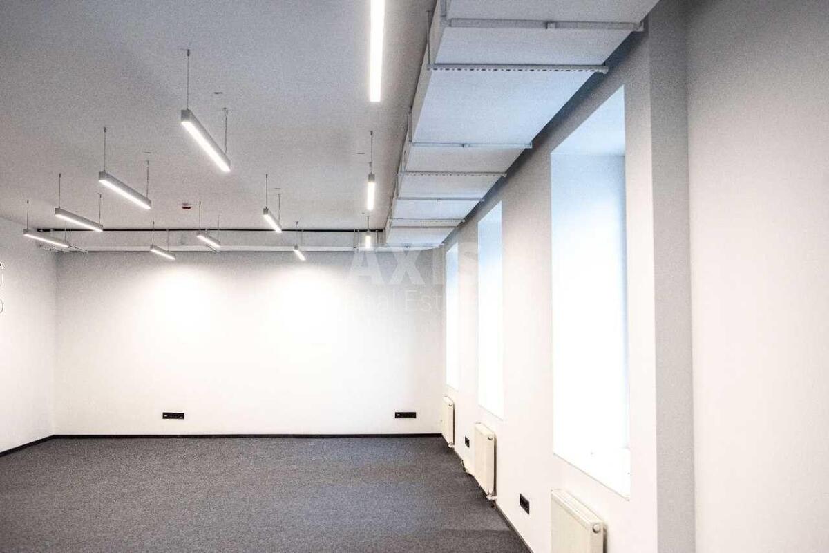 Офис ул. Рыбалко Маршала 11А, 1300м23