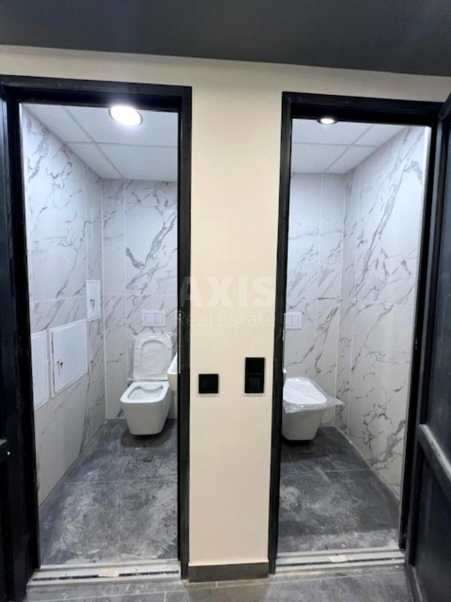 Объект торговли ул. Евгения Коновальца 44А, 180м2634098