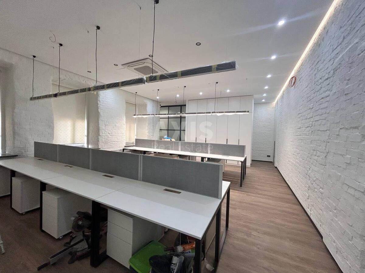 Office vul. Stanislavs'kogo 3, 81m2592961
