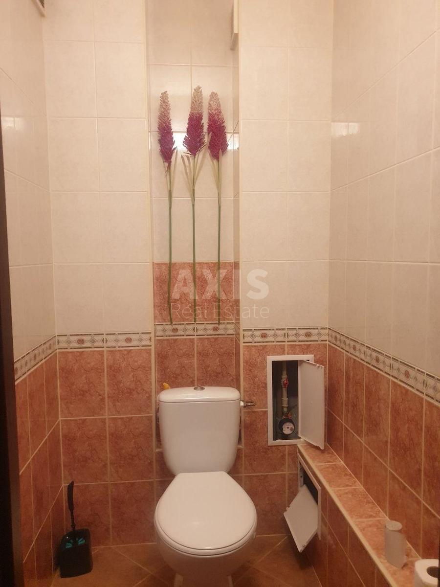 1k apartment vul. Vyshnjakivs'ka 19/192