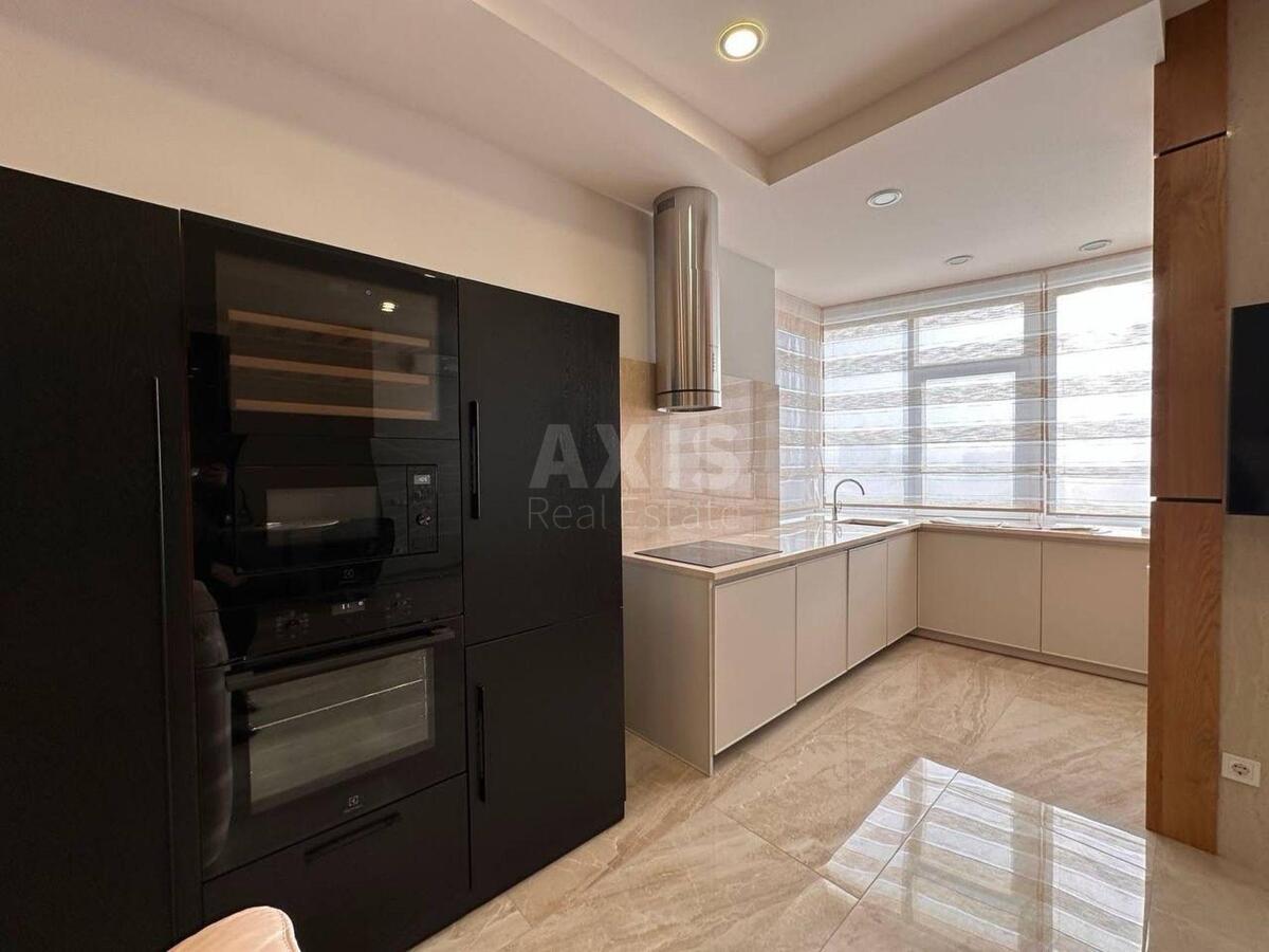 3k apartment bul. Lesi Ukrai'nky 7А4
