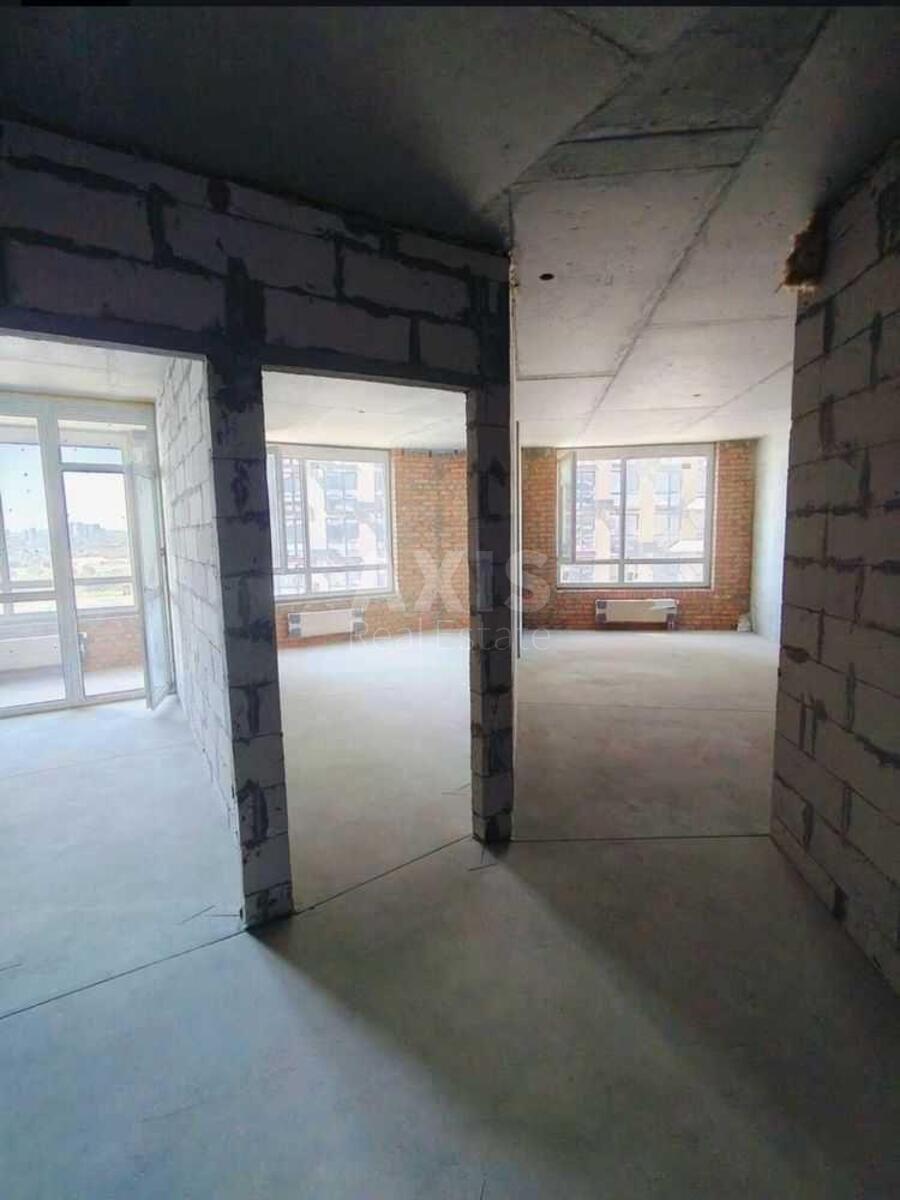 3k apartment nab. Dniprovs'ka 15627440