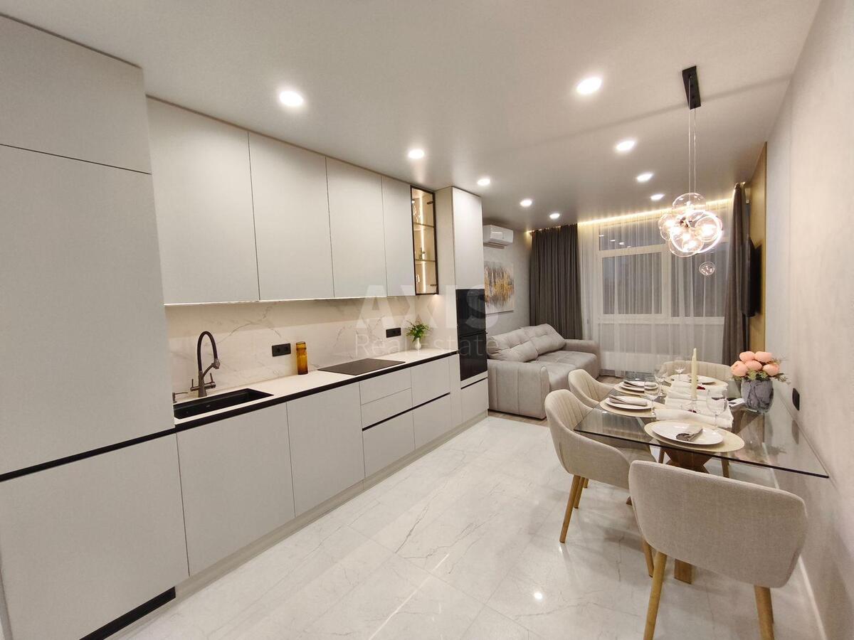 2к квартира ул. Александра Олеся 2584720