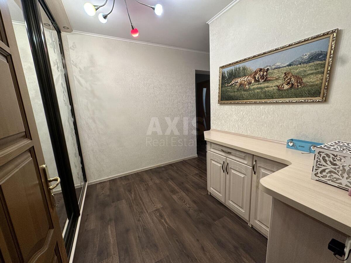 1k apartment vul. Dekabrystiv 12/377