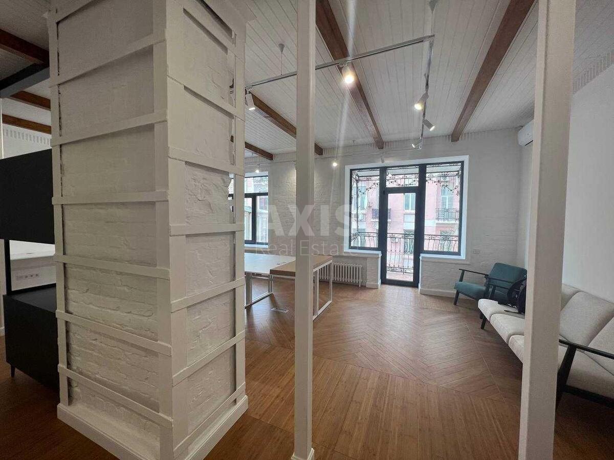 Office vul. Kost'ol'na 9, 80m210