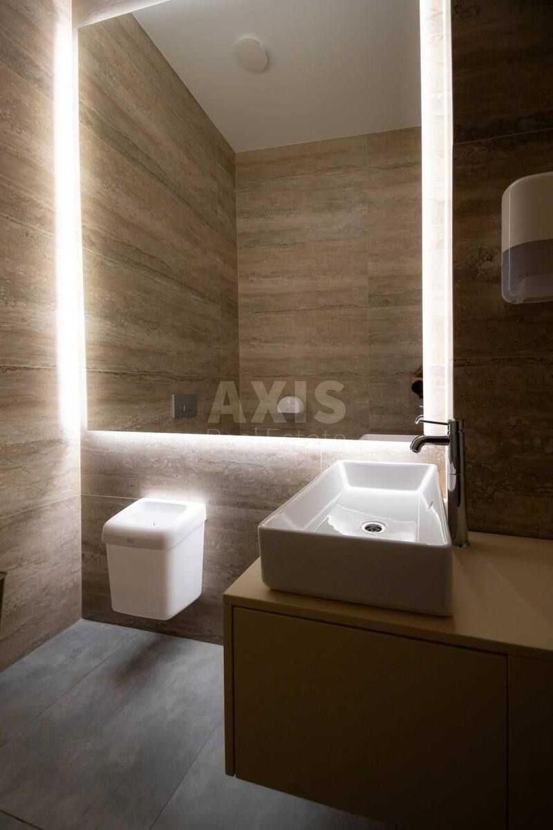 Office vul. Hmel'nyc'kogo Bogdana 32, 155m2631292