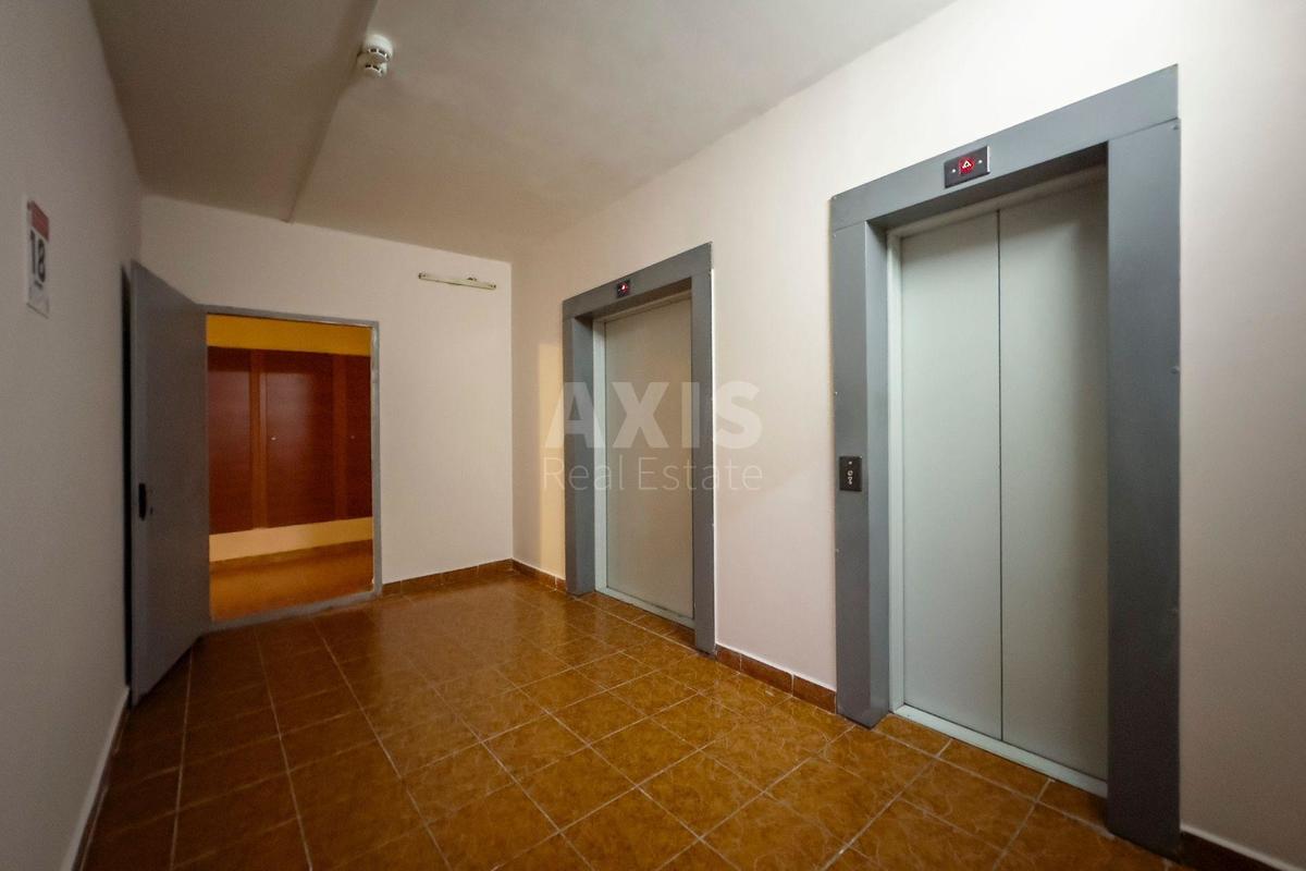 2k apartment vul. Oleny Pchilky 67