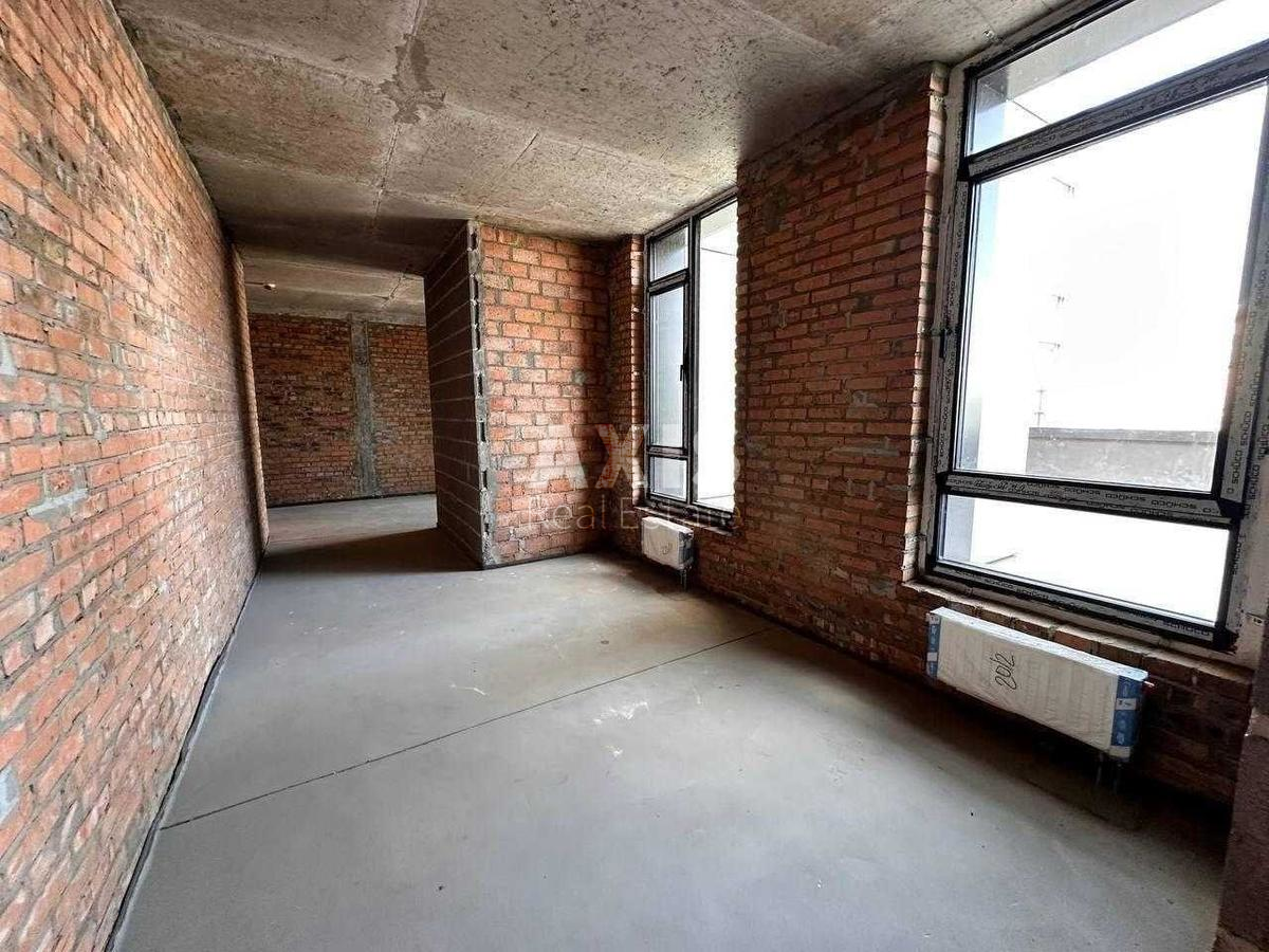 4k apartment vul. Barbjusa Anri 39/23