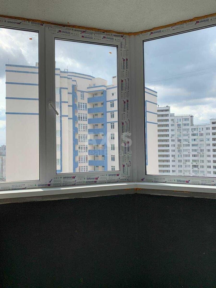 1k apartment vul. Oleny Pchilky 69