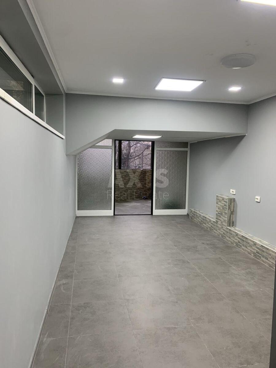 Объект торговли пер. Лукьяновский 3А, 56м26254911