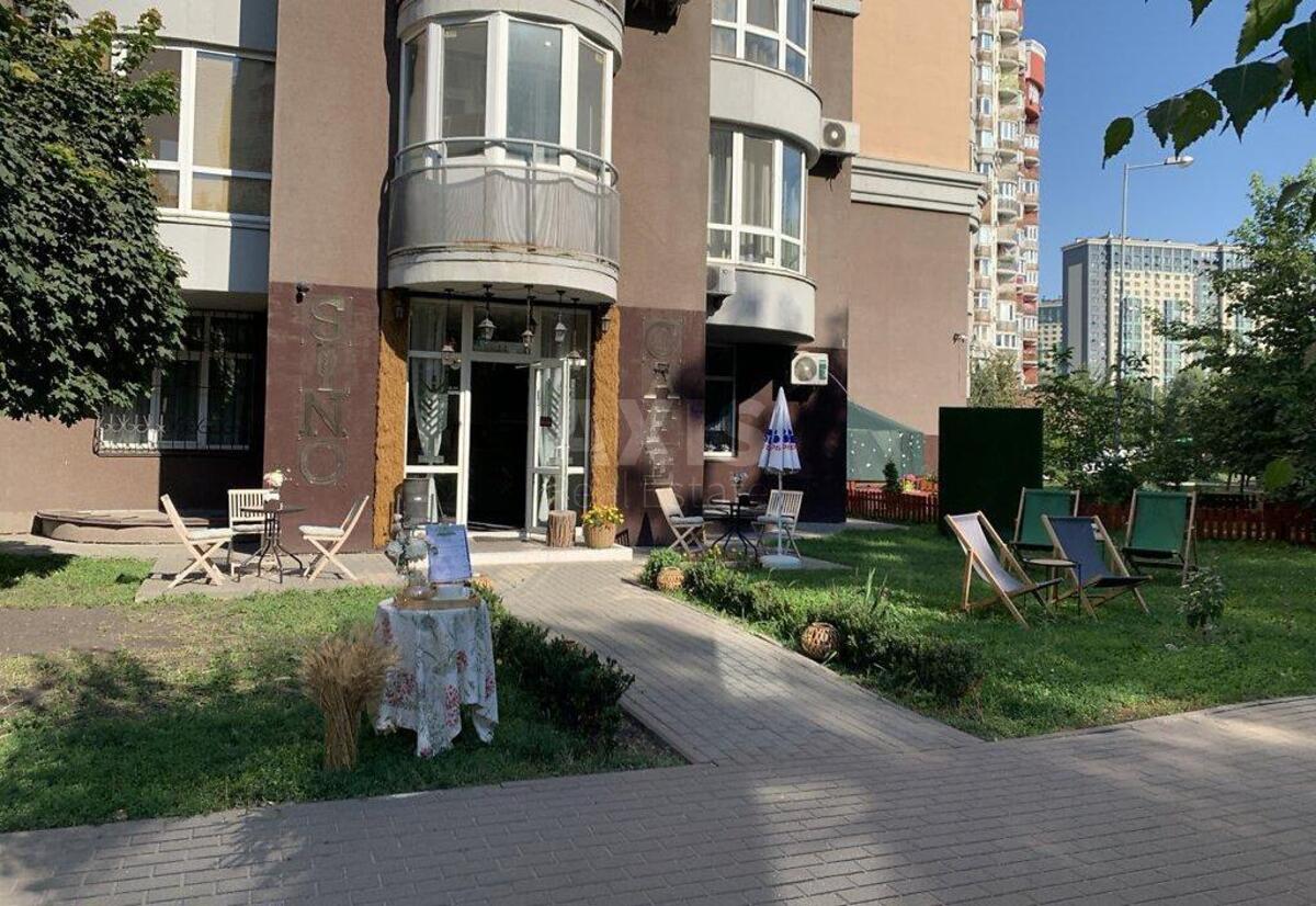 Объект торговли ул. Симоненко Василия 5, 258м262572