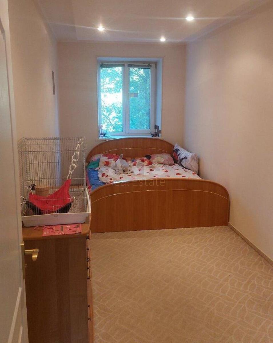 2k apartment vul. Doncja Myhajla 17/462