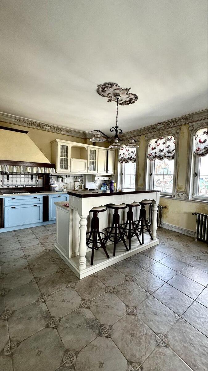 4k apartment vul. Gonchara Olesja 35572082