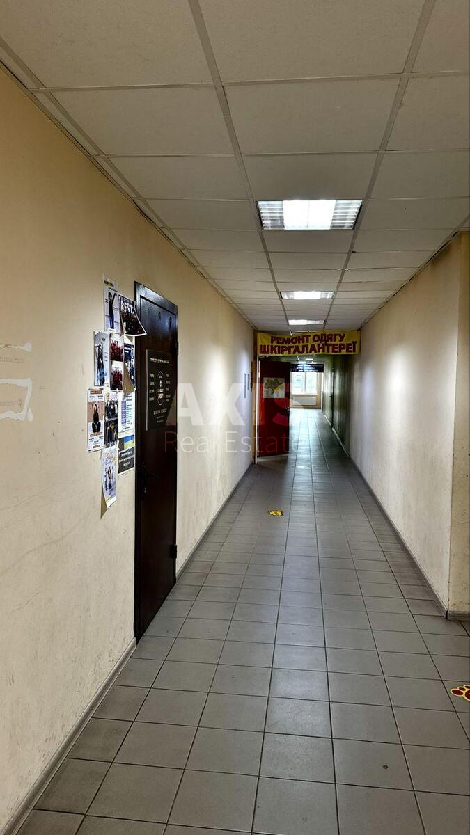 Объект торговли бул. Кольцова 14, 231м2596039