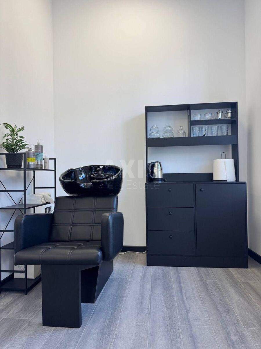 Объект торговли ул. Глубочицкая 27, 67м2618971