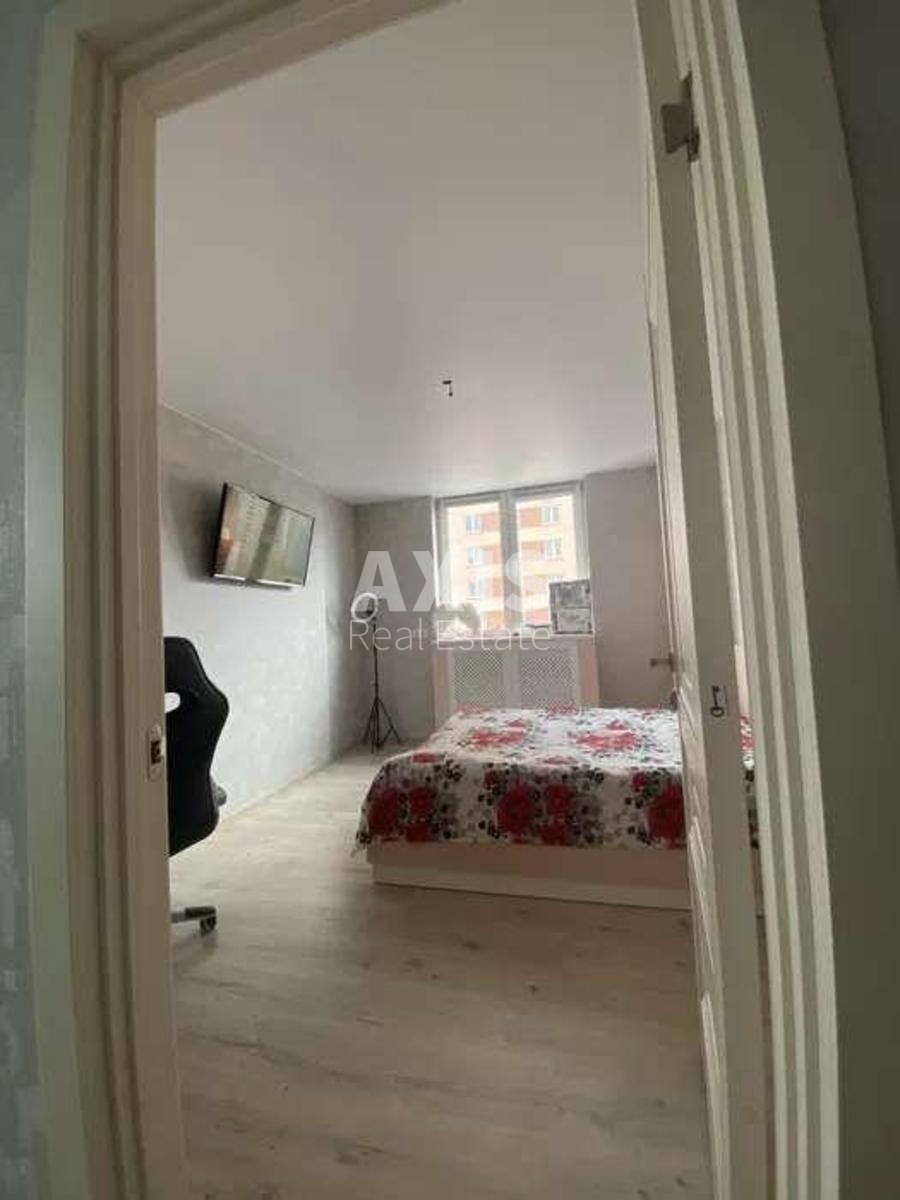 2k apartment vul. Krushel'nyc'koi' Solomii' 15А2