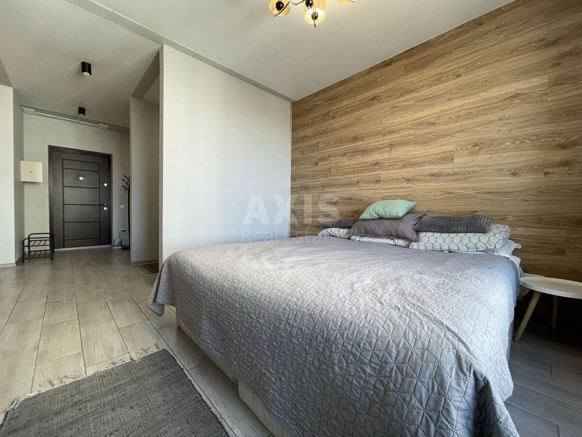 1k apartment vul. Zarichna 10