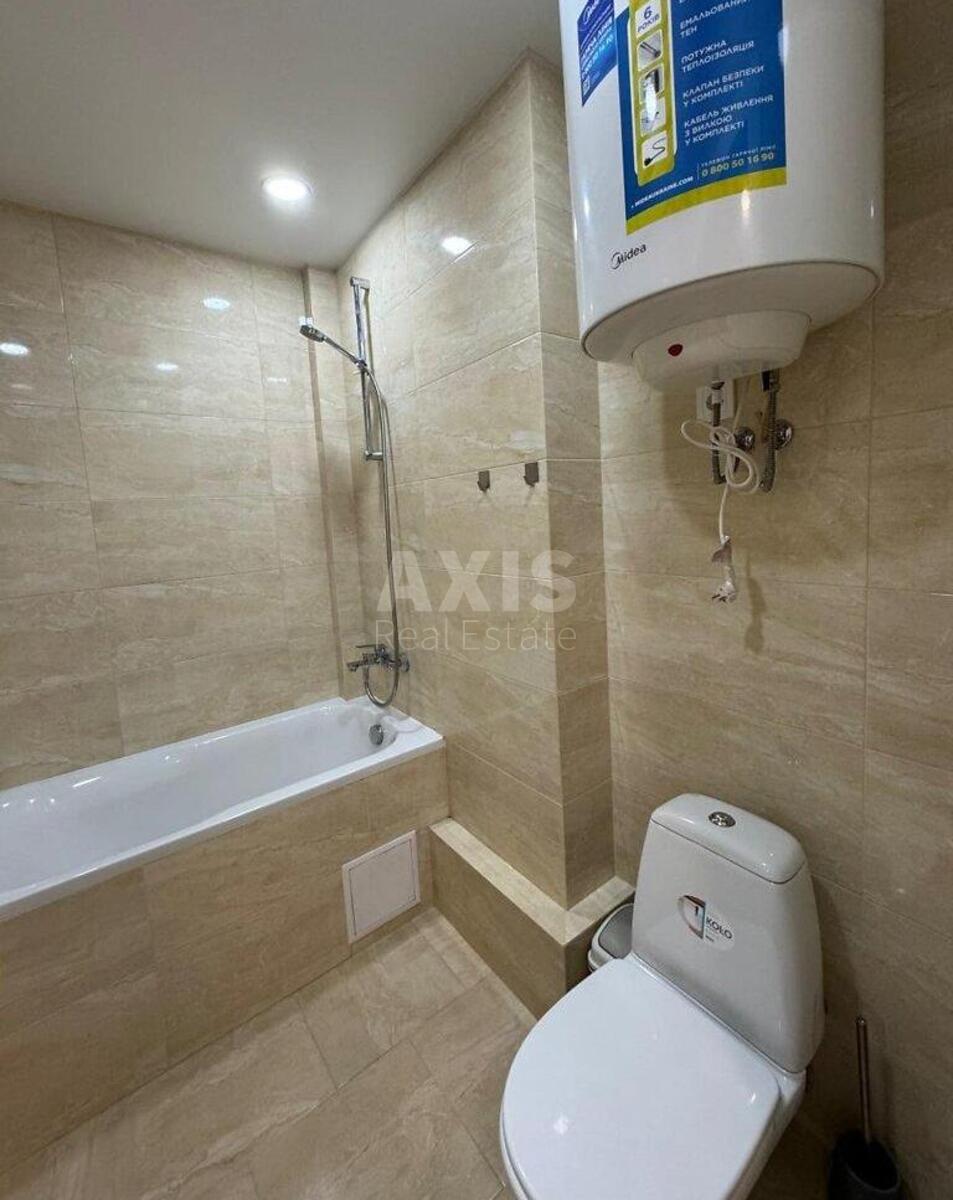 1k apartment vul. Naumova Generala 1Б5