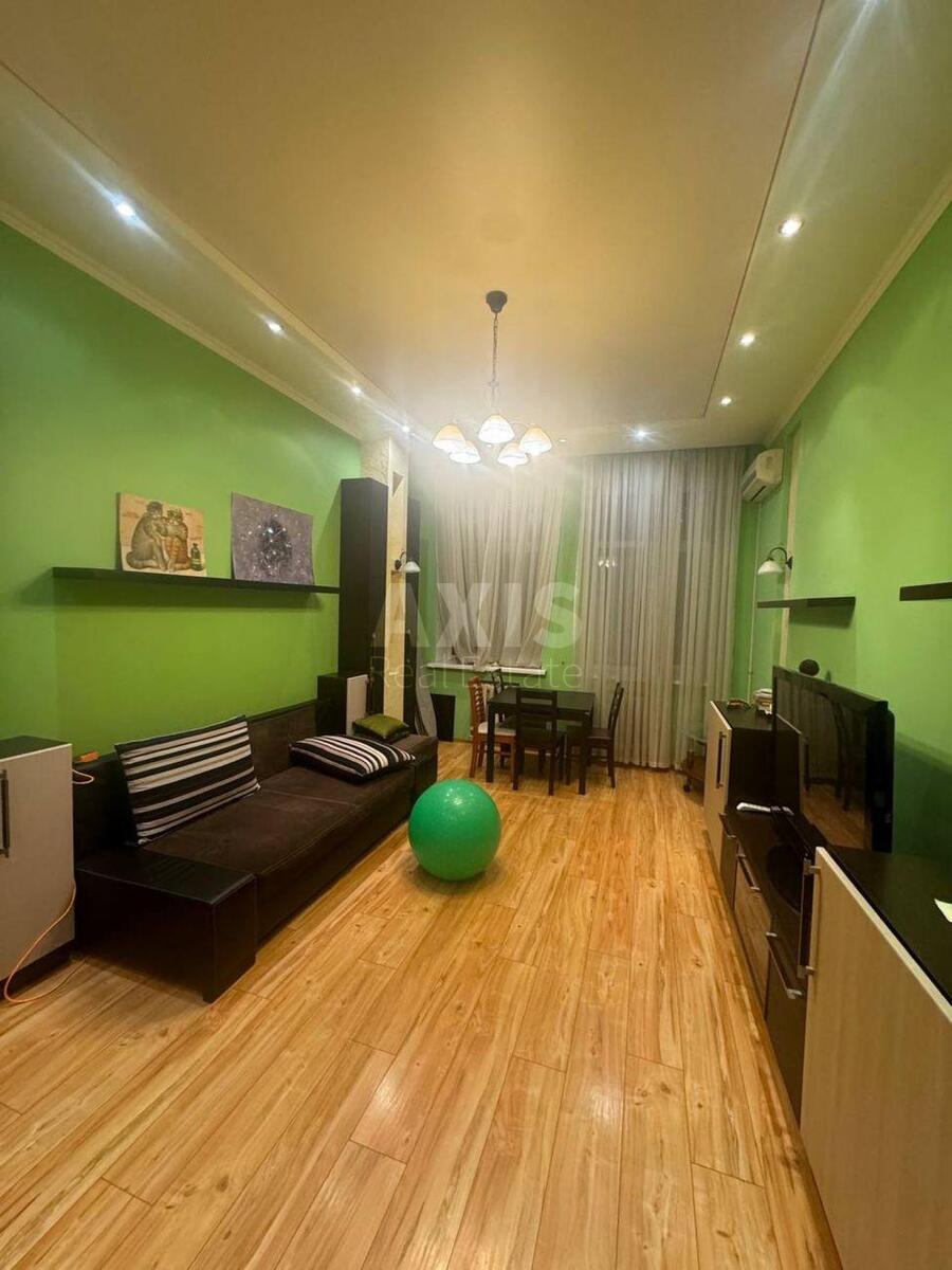 2k apartment vul. Malopidval'na 21/8621515