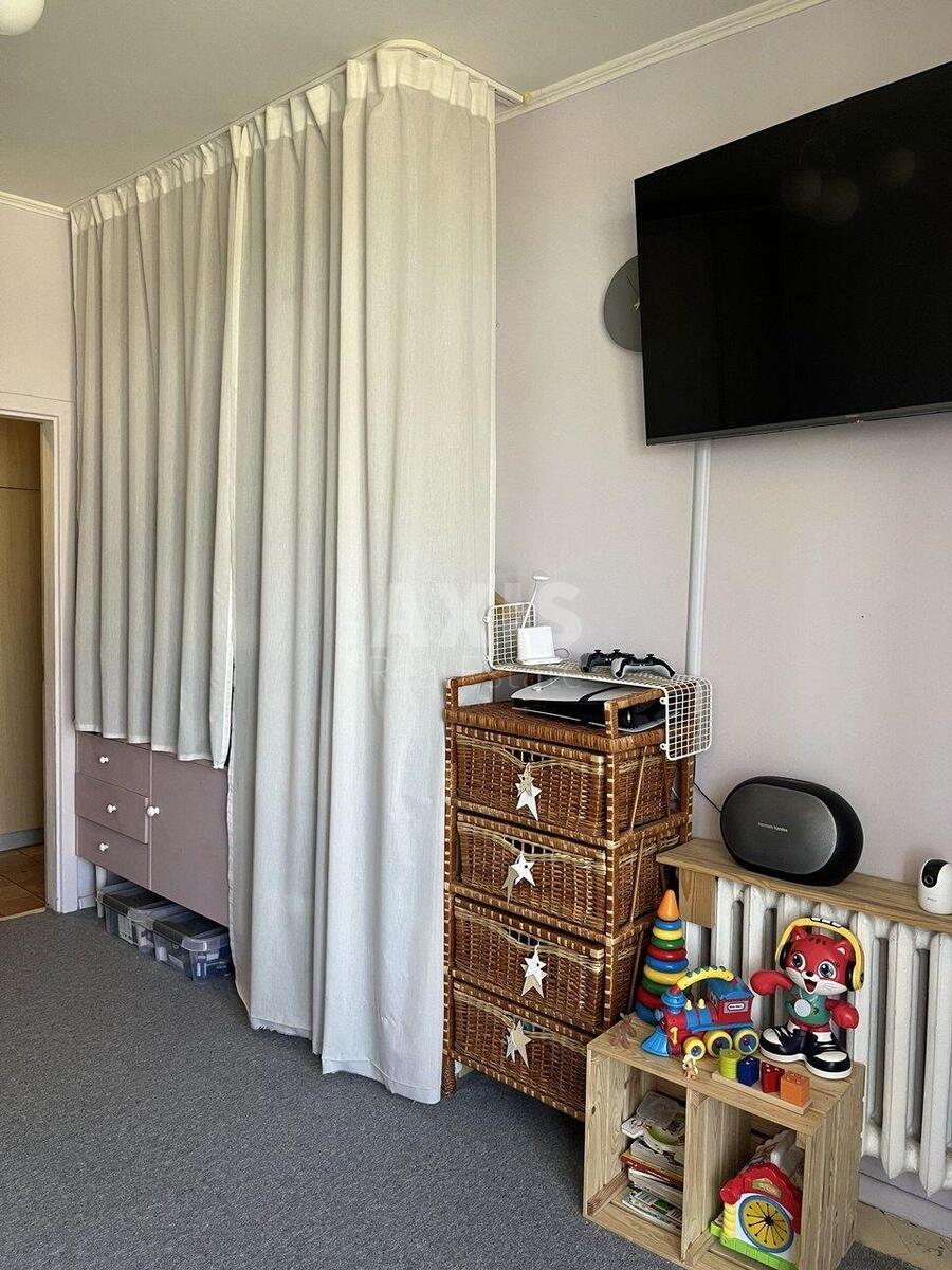 2k apartment vul. Ivana Svitlychnogo 123