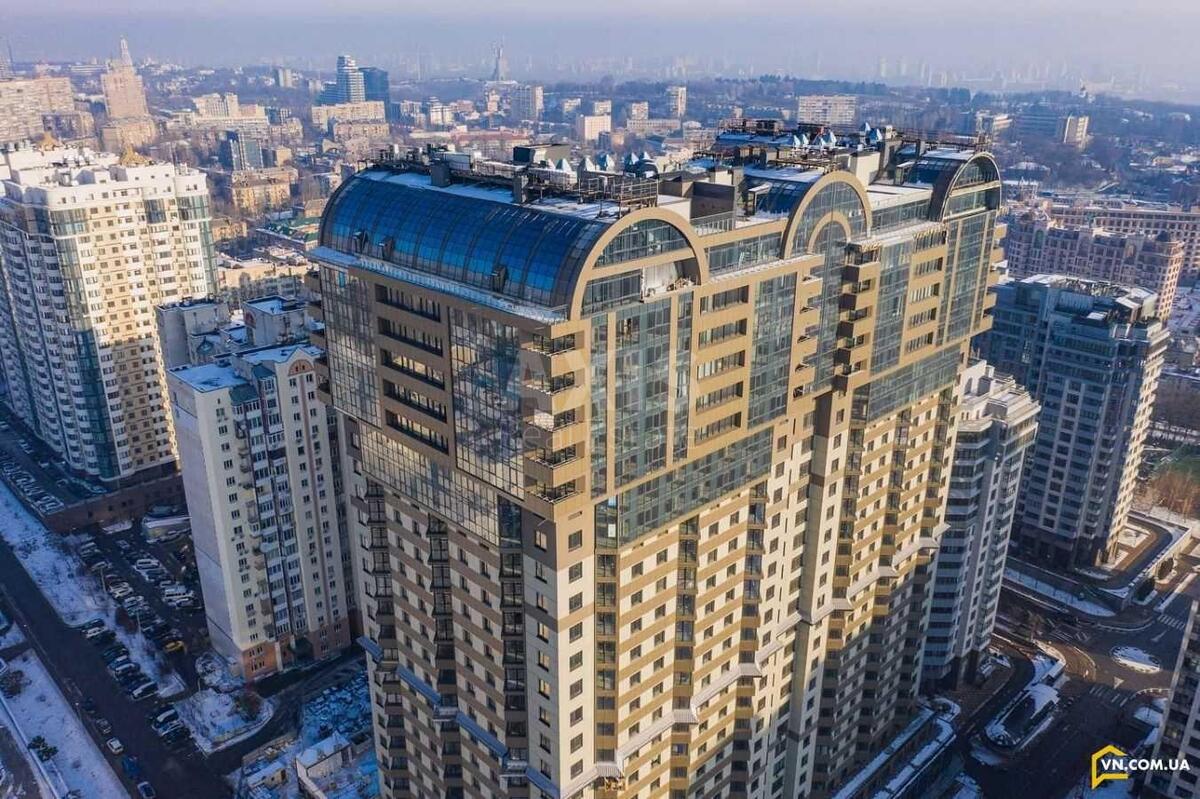 Объект торговли ул. Драгомирова Михаила 14А, 183м20