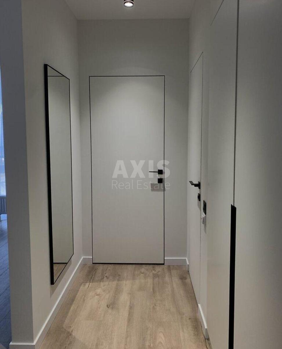 1k apartment nab. Dniprovs'ka 185