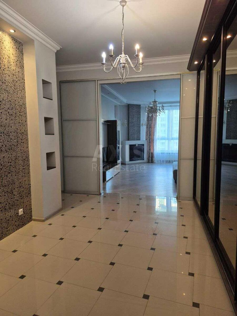 3к квартира ул. Кудряшова 16585303