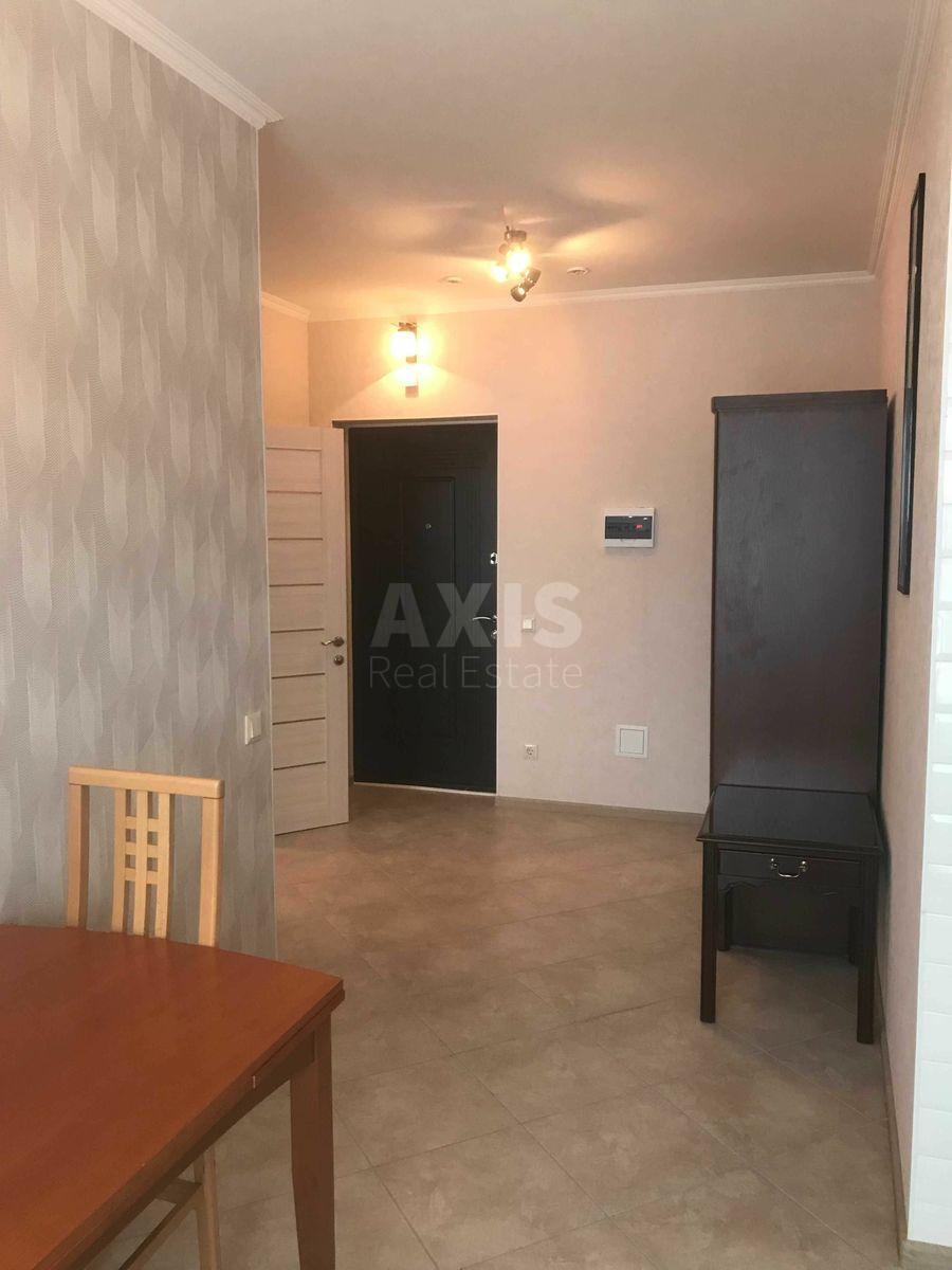 1k apartment vul. Rodyny Kristeriv 203