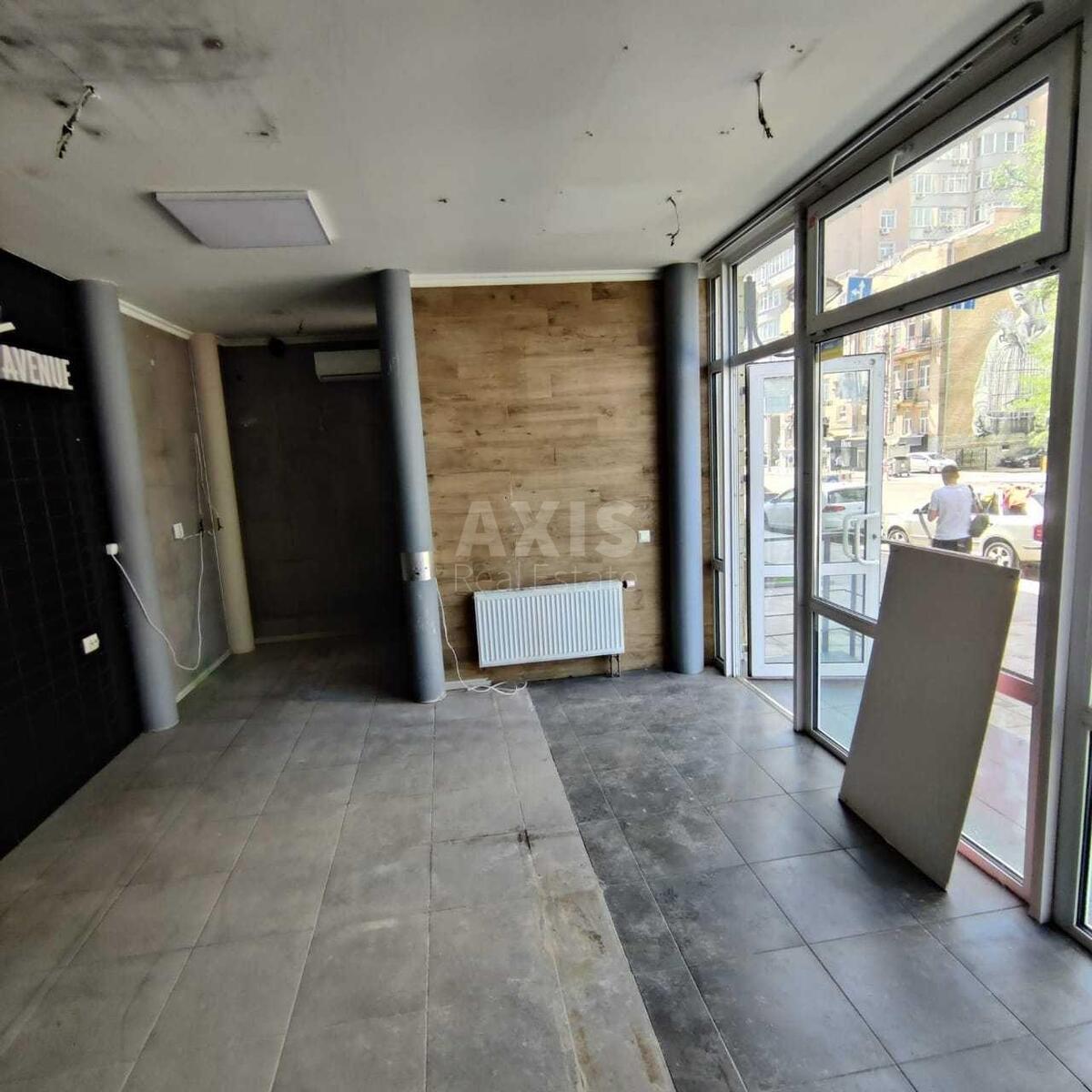 Office vul. Antonovycha 125В, 30m20