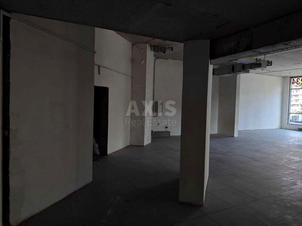Office vul. Vyshgorods'ka 45, 238m2605119