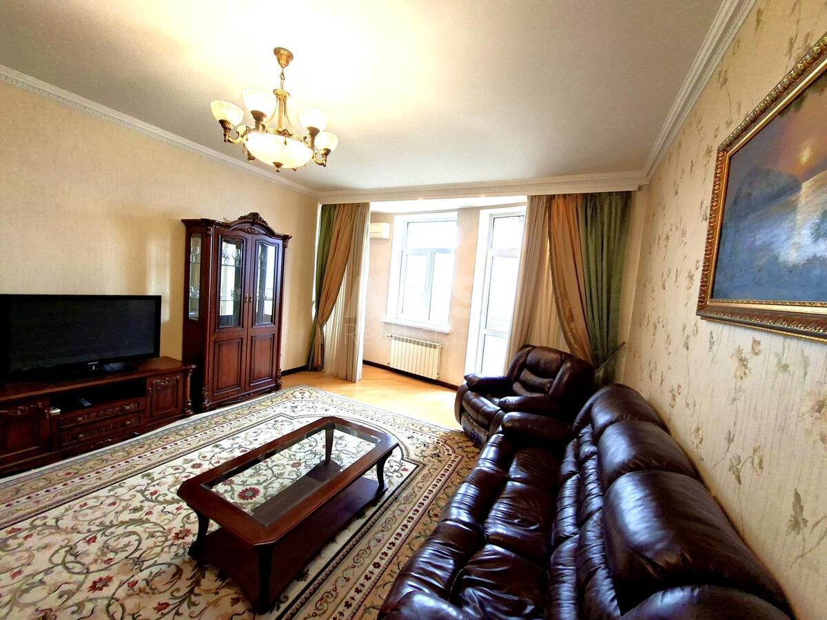 2k apartment bul. Lesi Ukrai'nky 7Б639159