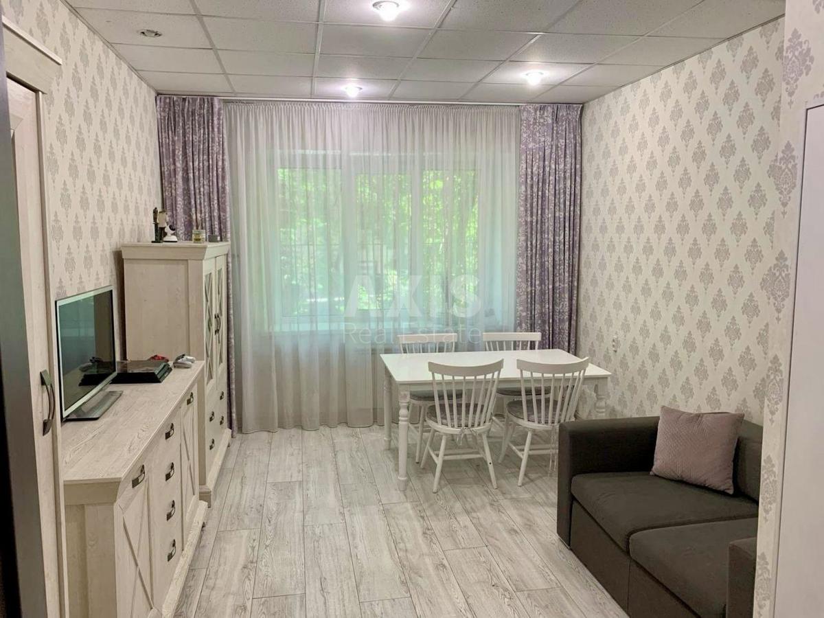 3k apartment vul. Hmel'nyc'kogo Bogdana 680