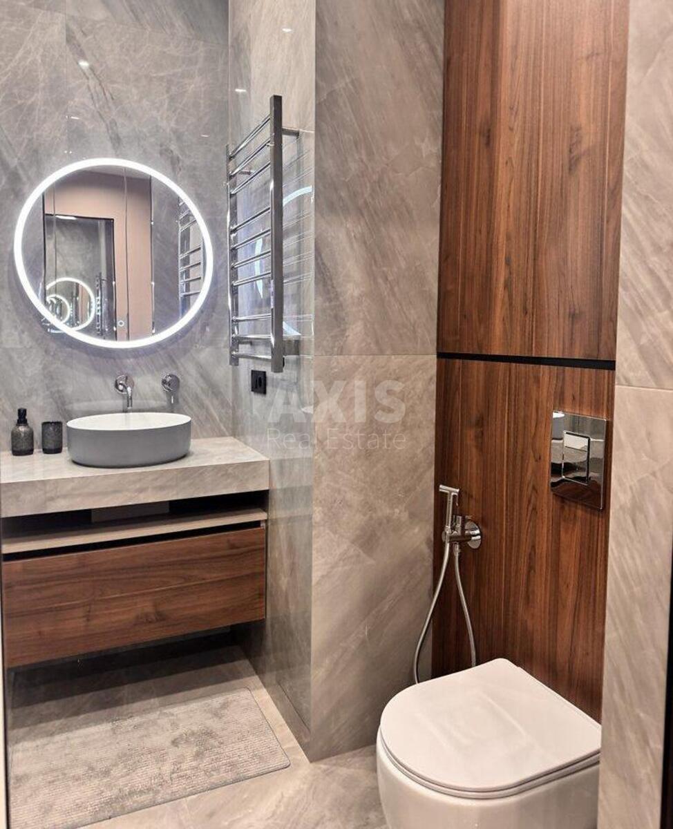 1k apartment vul. Dragomyrova Myhajla 14А2