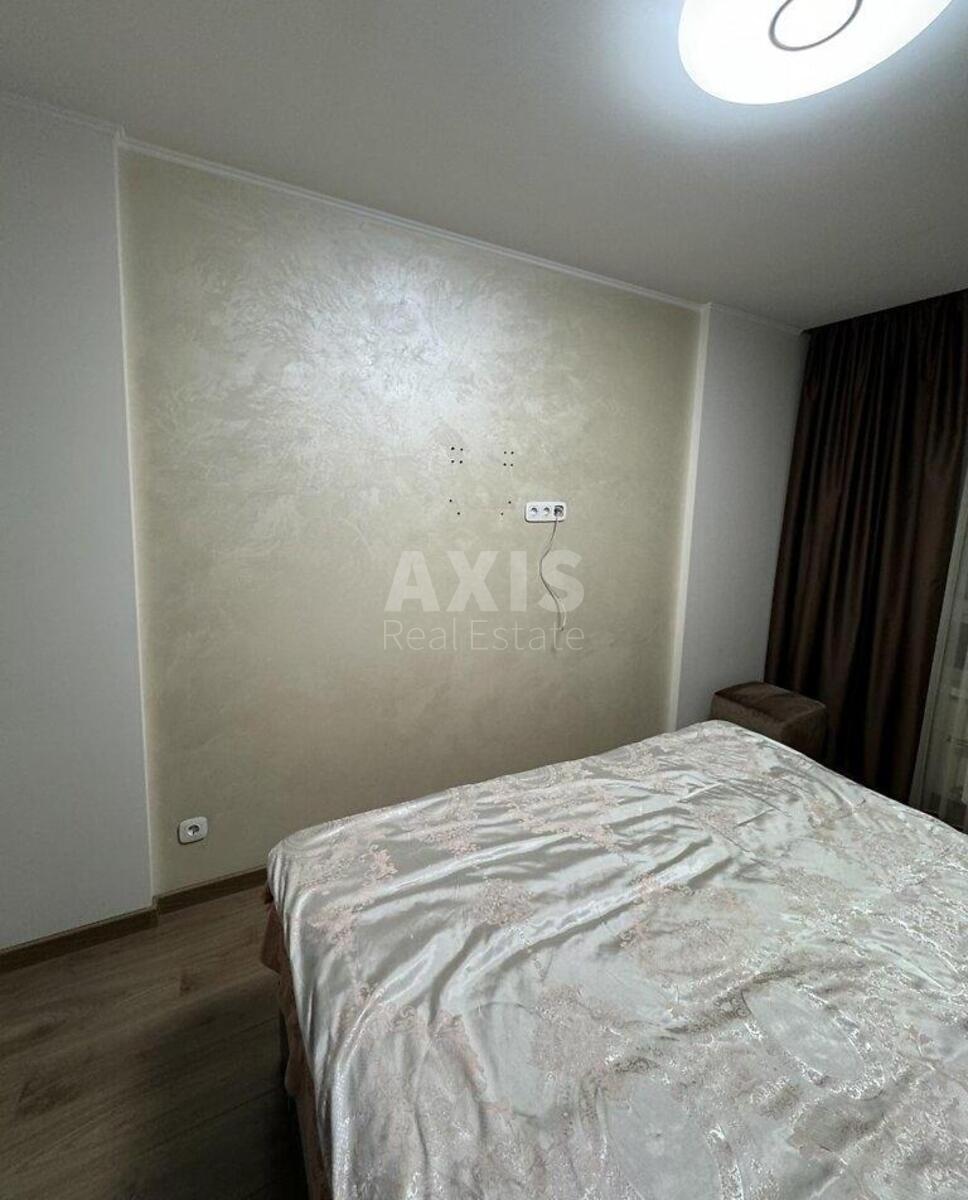 1k apartment vul. Saljutna 2Б3