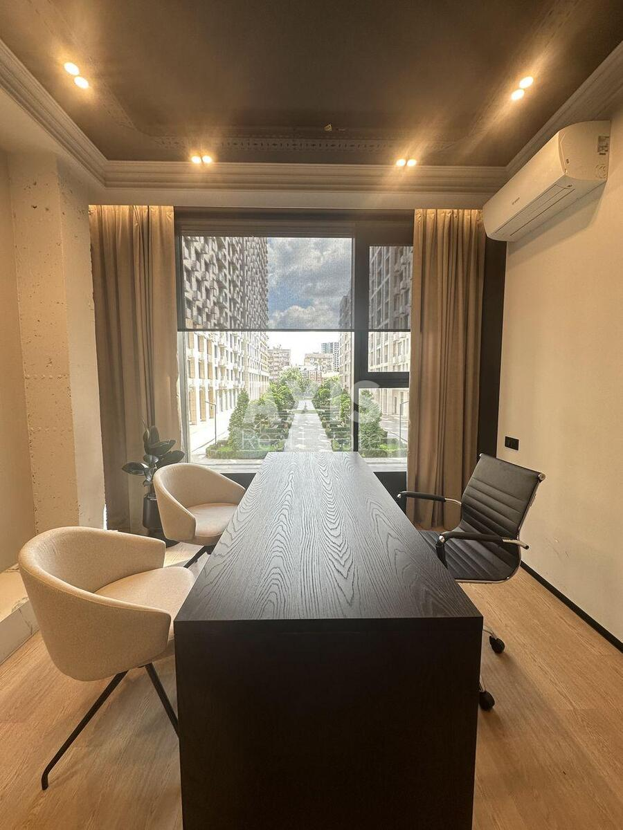 Office vul. Bul'varno-Kudrjavs'ka 22/24, 291m2