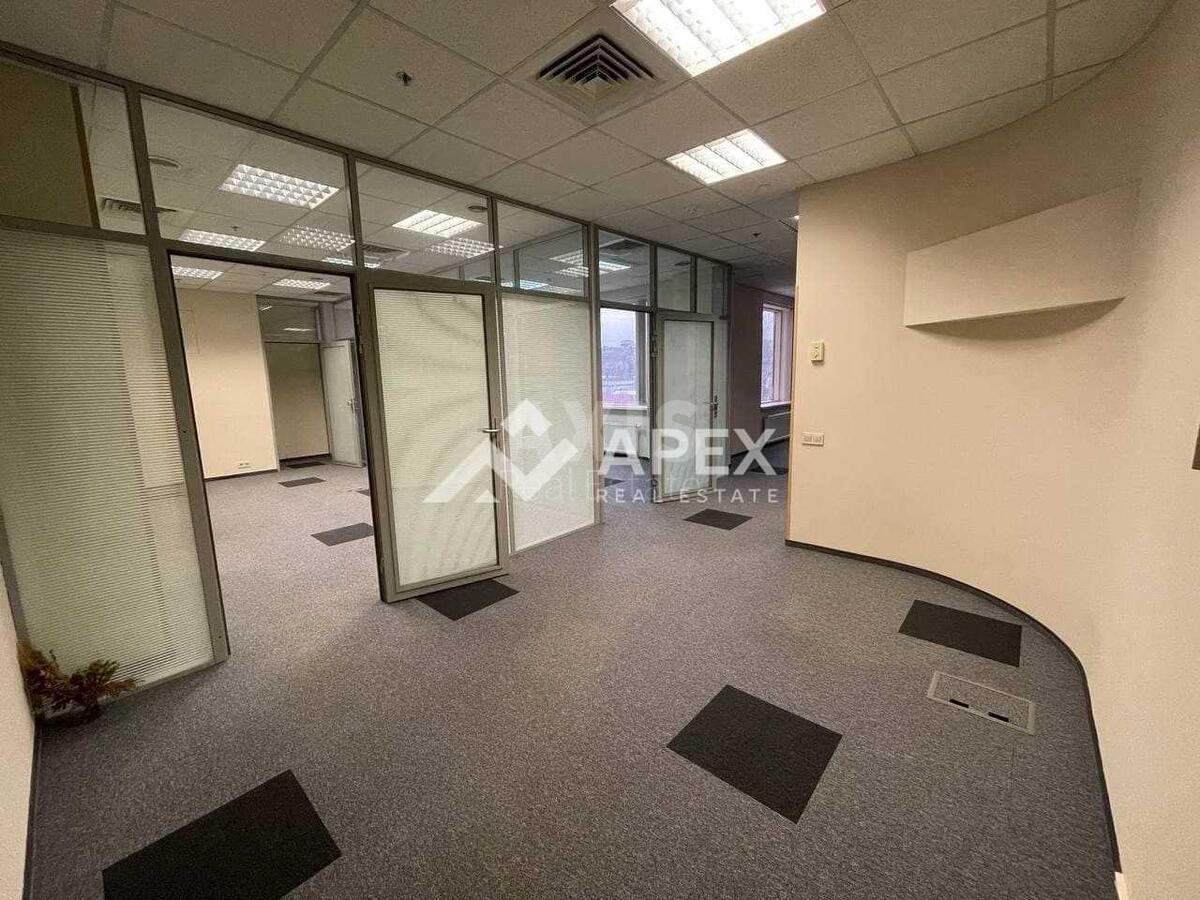 Office vul. Zhyljans'ka 75, 194m2575390