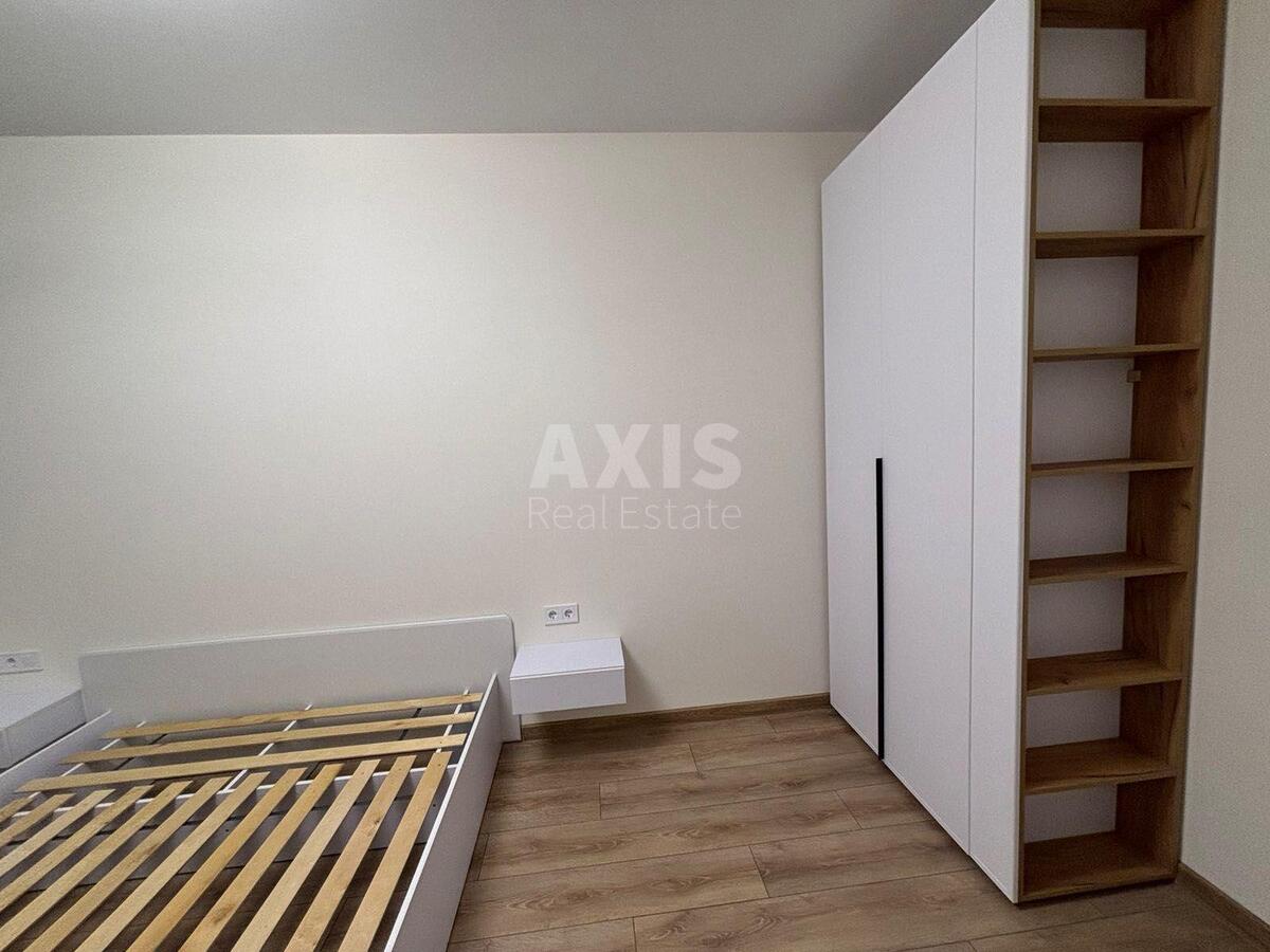 1k apartment vul. Radchenka Petra 82