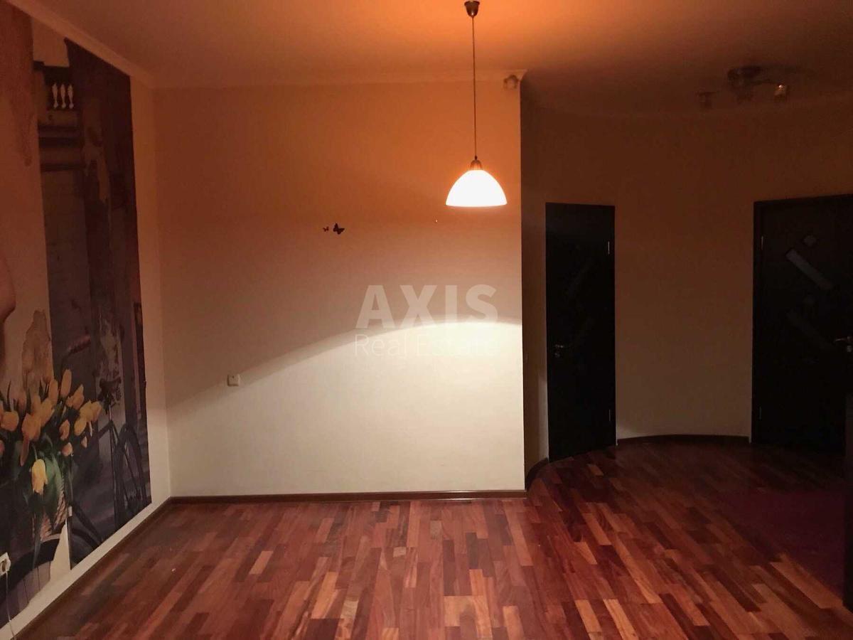 2к квартира ул. Саксаганского 1210