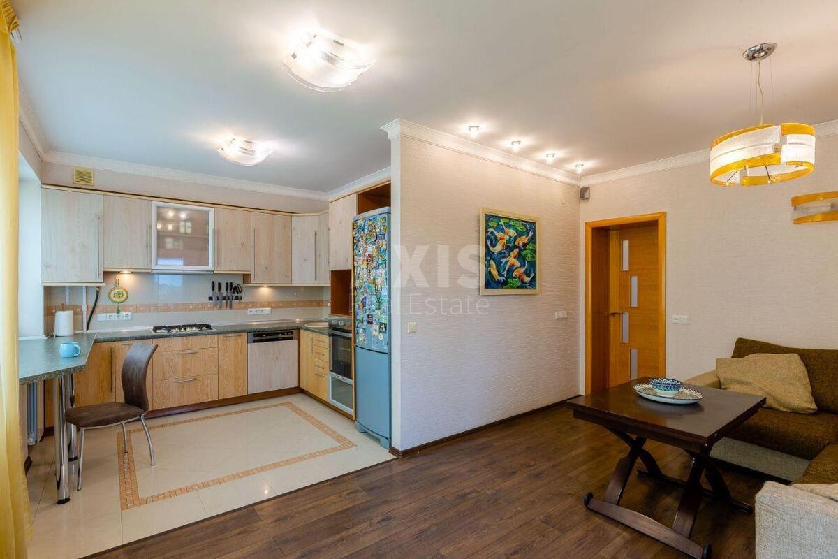 3k apartment prov. Gordienka Kostjantyna 2А579076