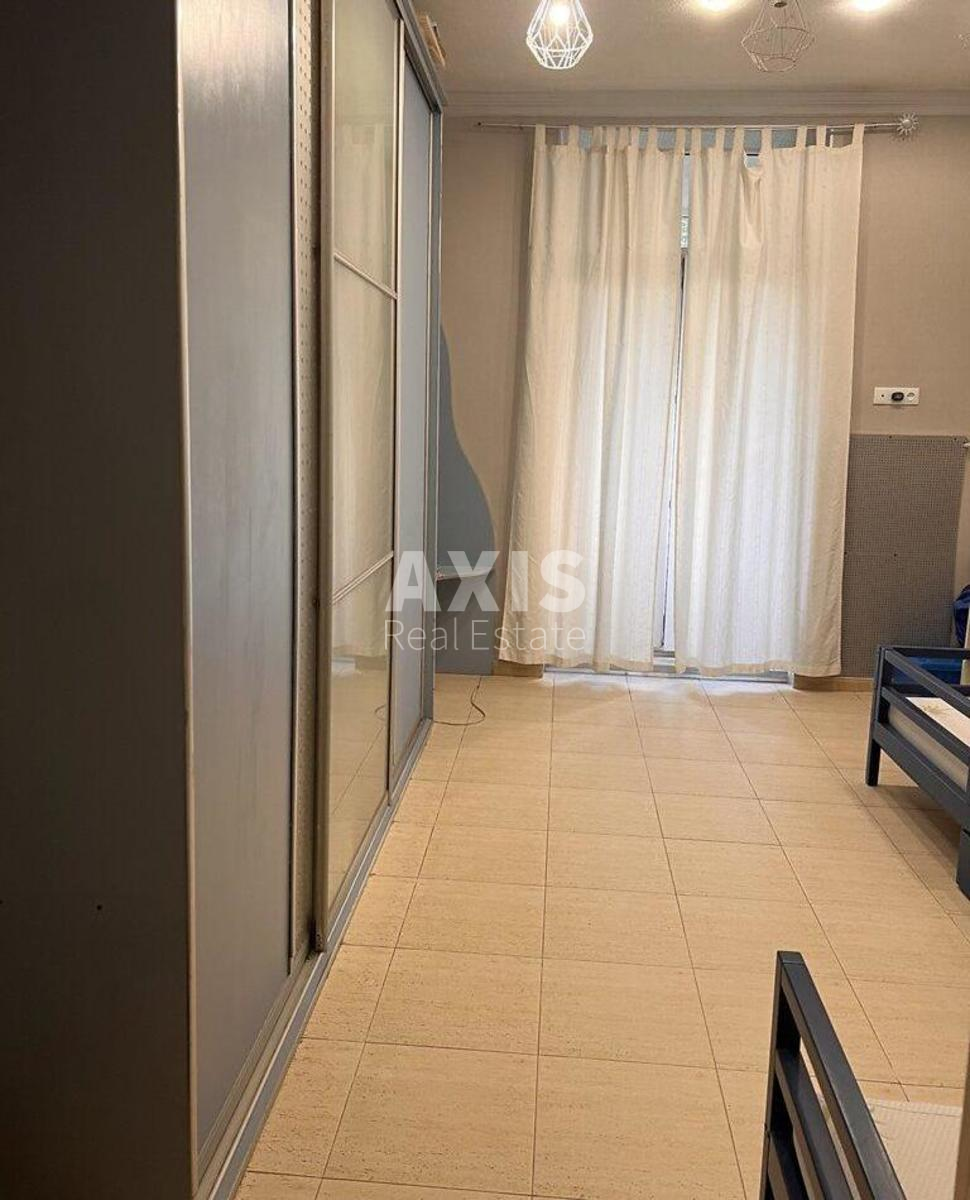 3к квартира ул. Евгения Коновальца 34