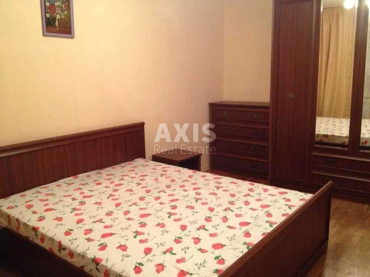 3k apartment vul. Kostjantynivs'ka 46/52583925